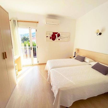 Habitaciones Camping Ferrer Пеньискола Экстерьер фото